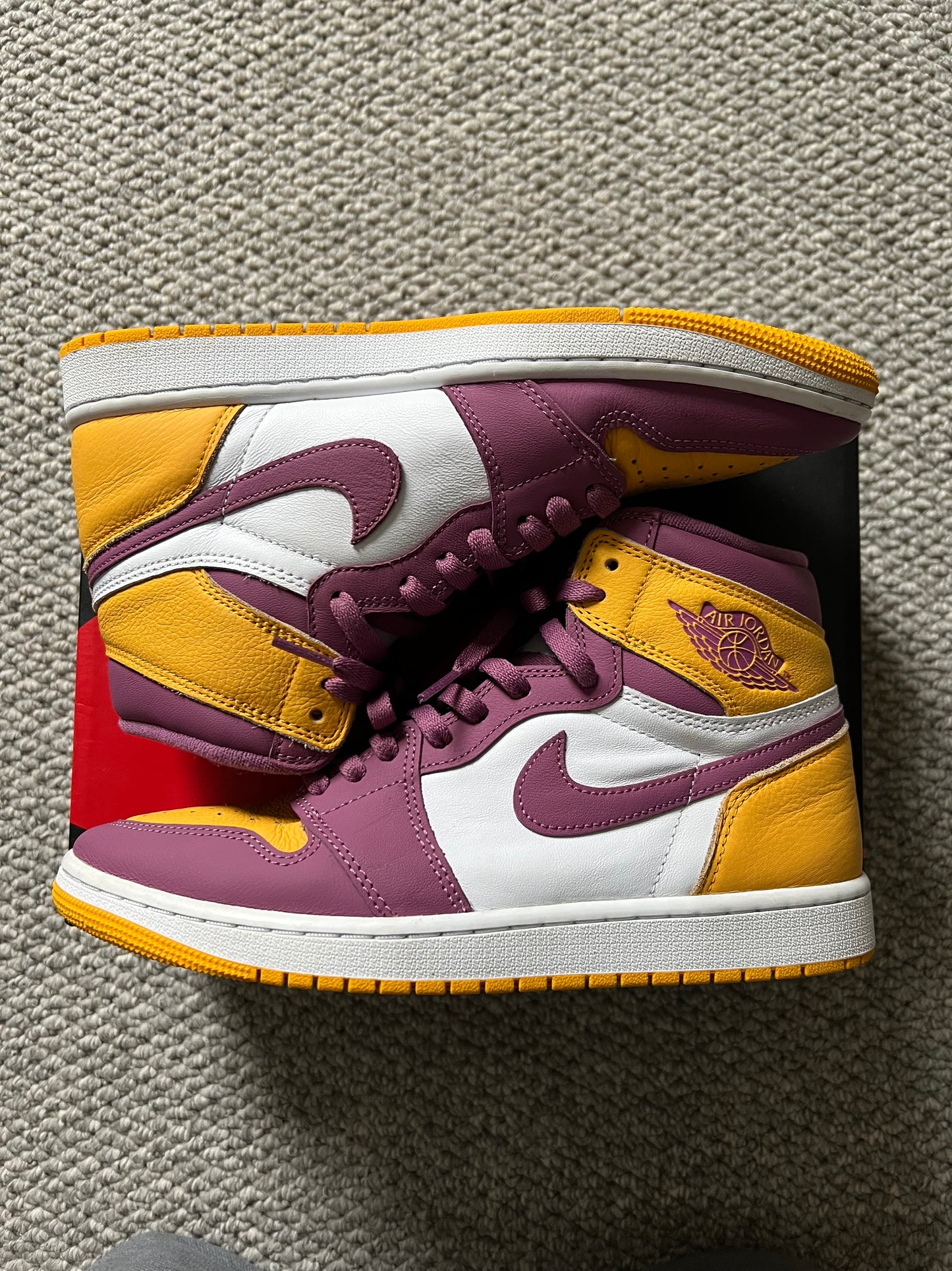 Air Jordan Retro High OG